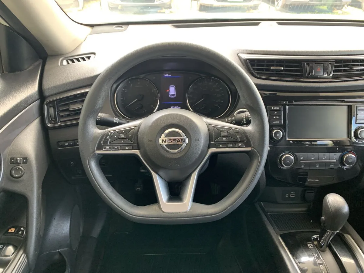 Nissan X-Trail 2.5 Sense Mc 4x2 Cvt At 5p año 2022