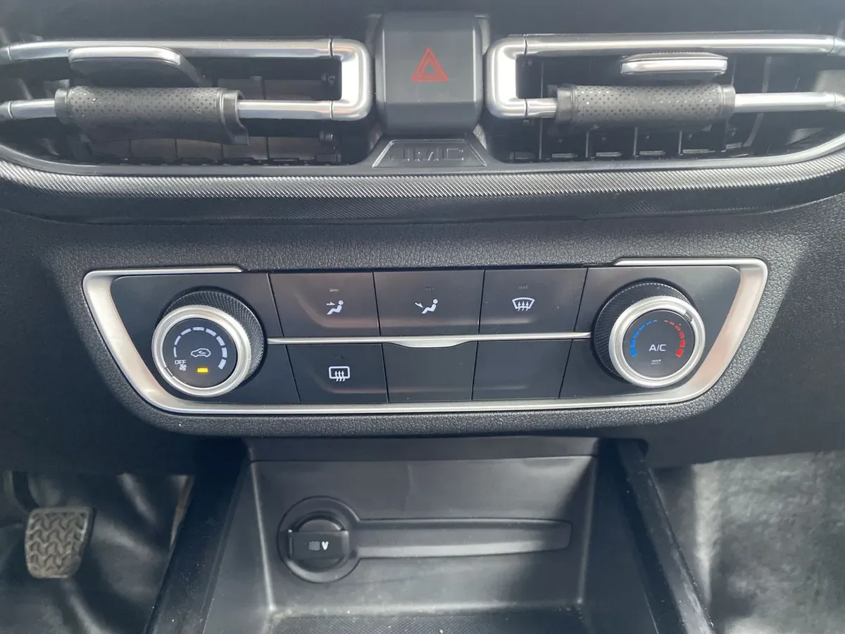 JMC Vigus 2.5 Work Diesel 4x2 Euro6c Mt 4p año 2025