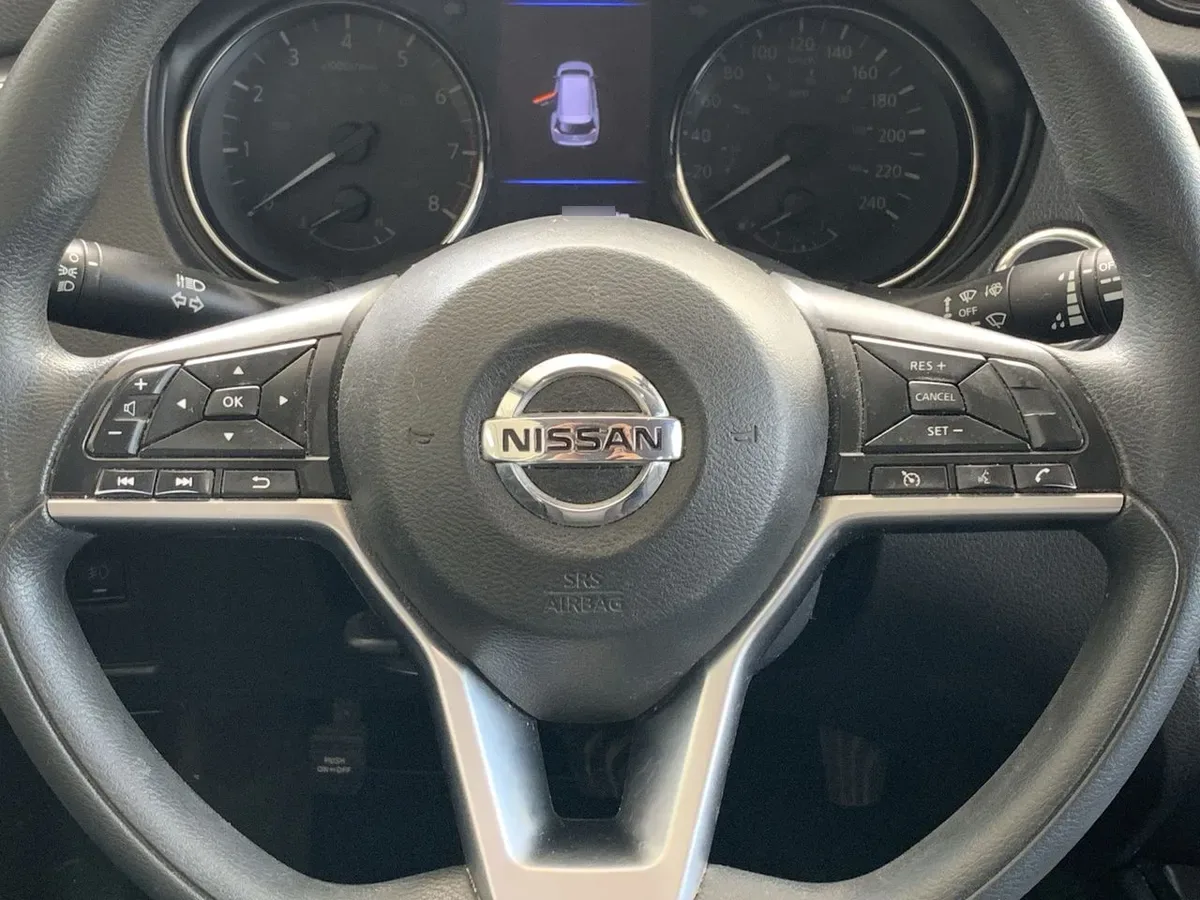 Nissan X-Trail 2.5 Sense Mc 4x2 Cvt At 5p año 2022