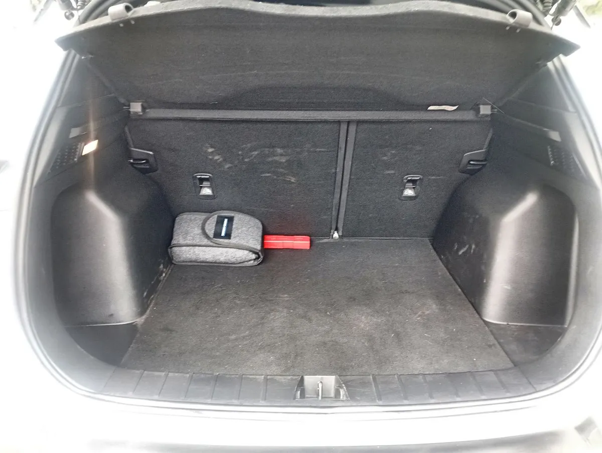 Geely Coolray 1.5 Gf Sport 4x2 At 5p año 2026