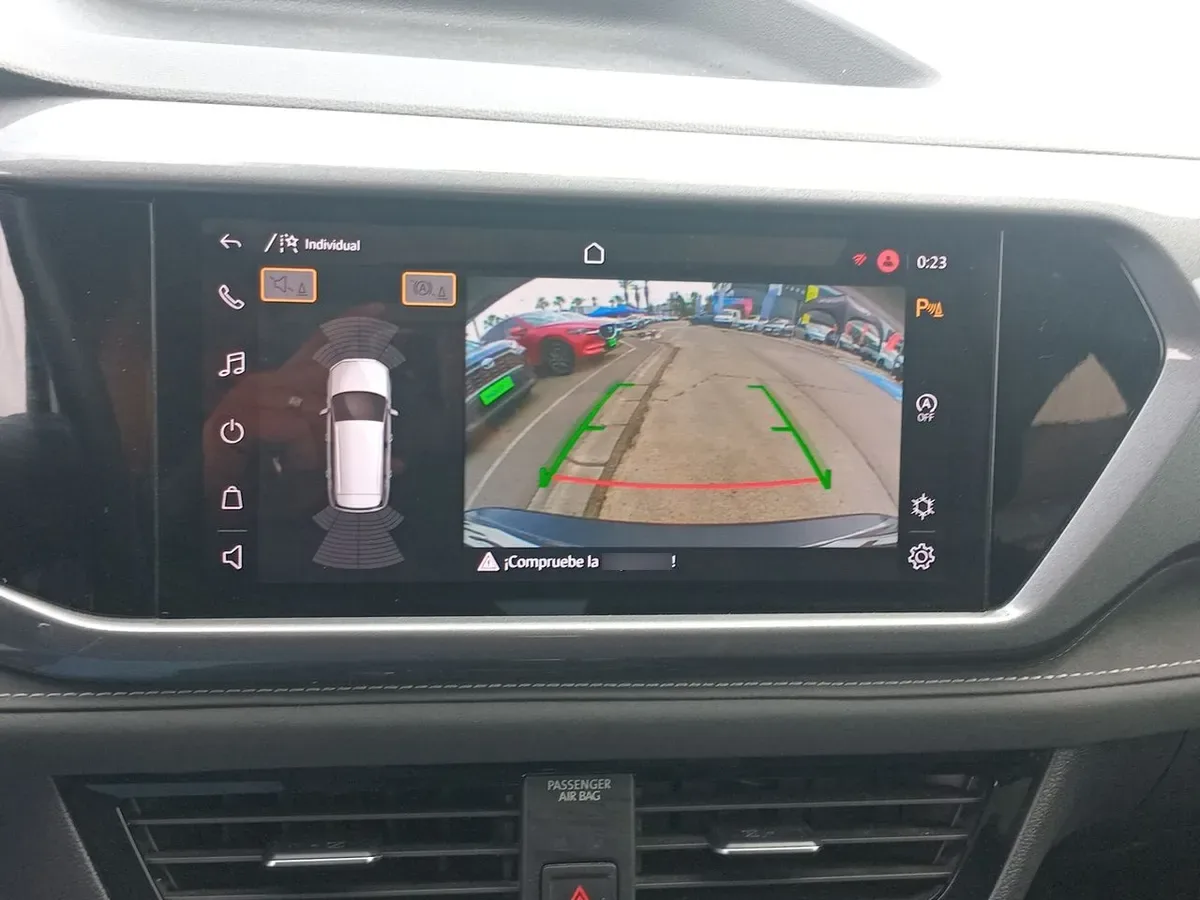 Volkswagen Taos 1.4 Tsi Highline 4x2 At 5p año 2022
