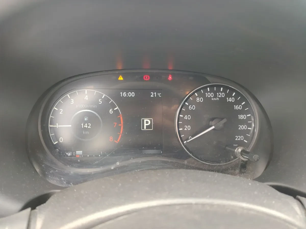 Nissan Kicks 1.6 Advance 4x2 Cvt At 5p año 2025