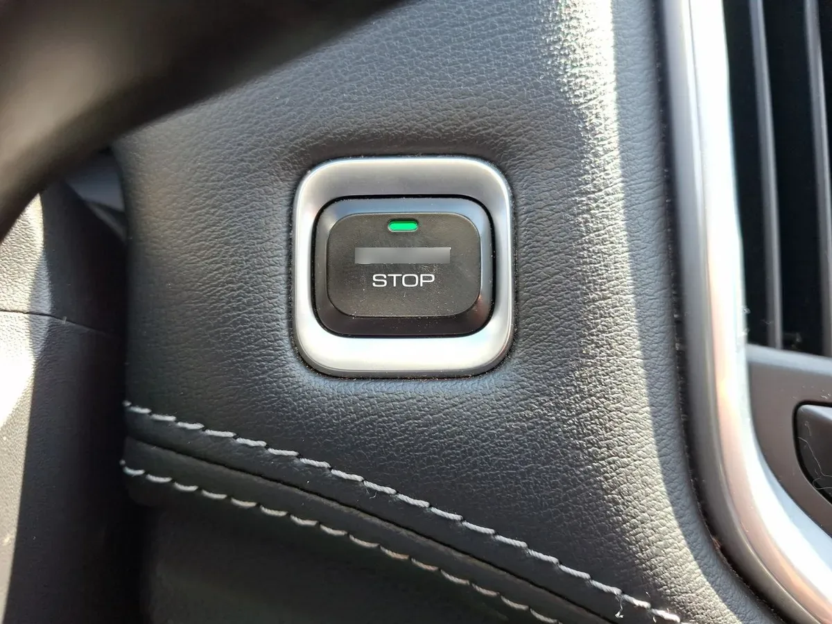Chevrolet Captiva 1.5t Ltz R 4x2 Cvt At 5p año 2025
