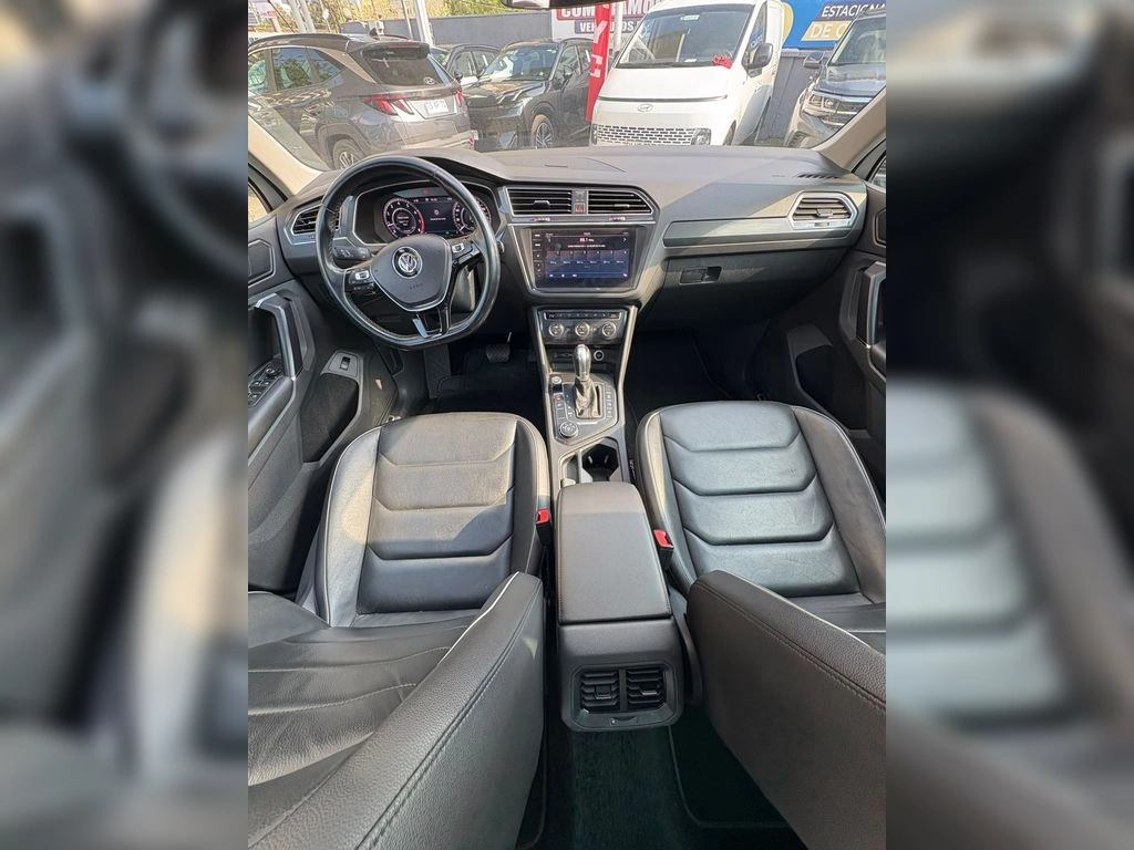 Volkswagen Tiguan 2.0 Tsi Sport 4motion 4x4 180hp At 5p. año 2019