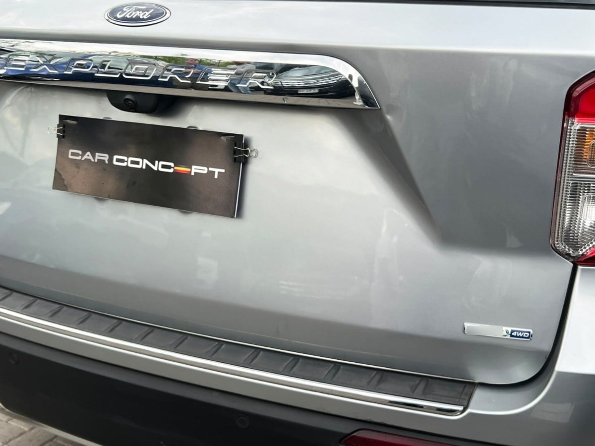 Ford Explorer Limited 2.3 Ecoboost 4wd año 2021