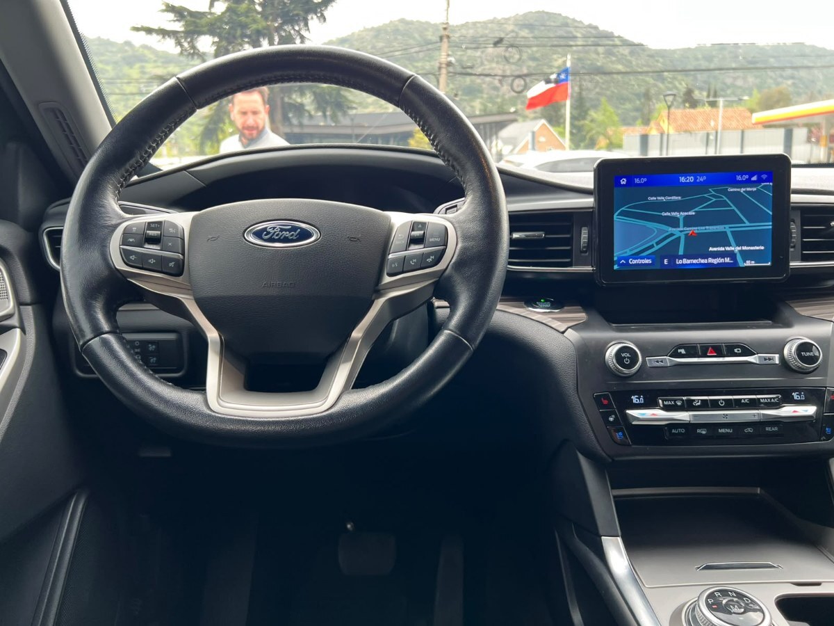 Ford Explorer Limited 2.3 Ecoboost 4wd año 2021