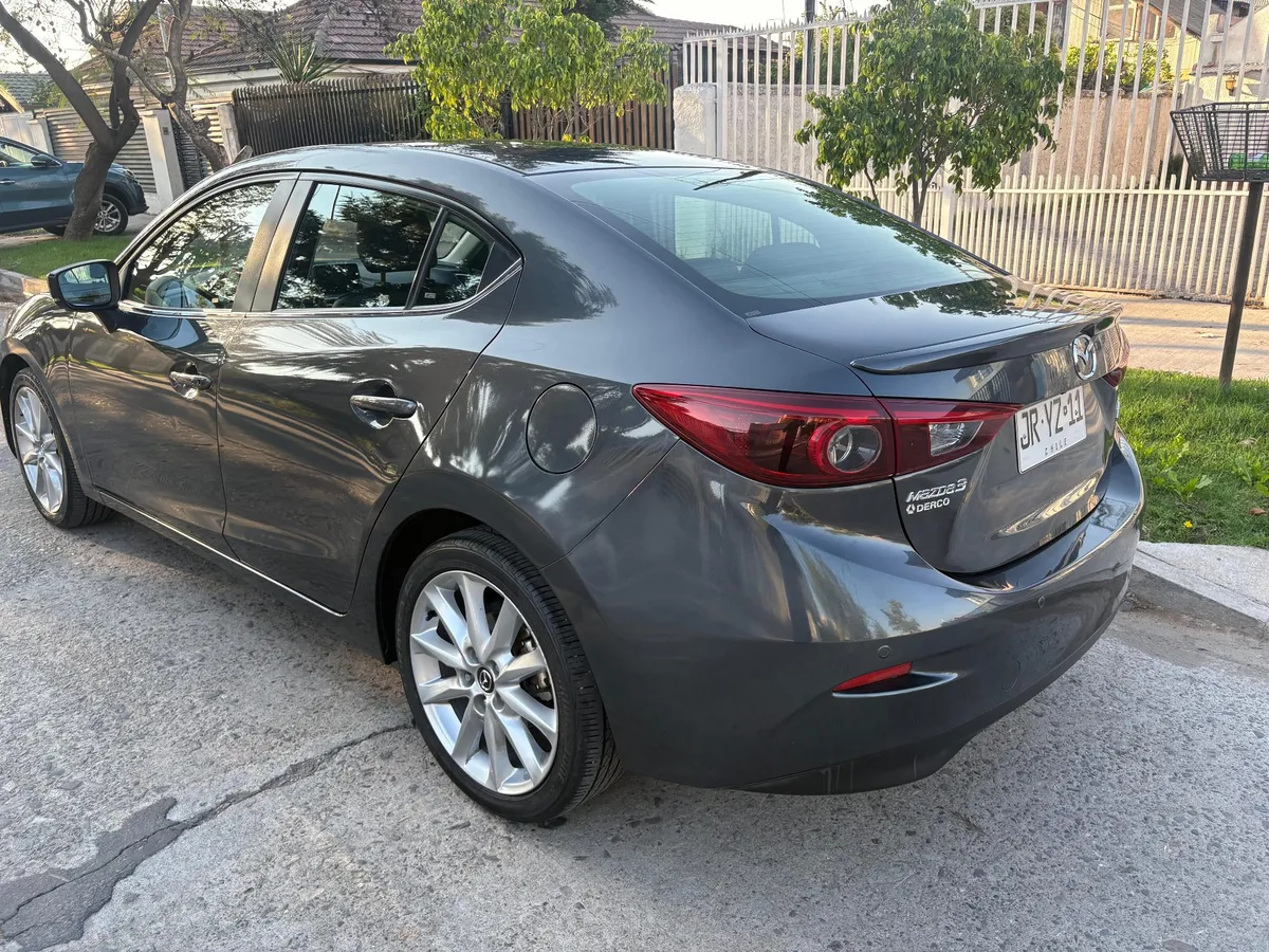 MAZDA NEW 3 2.5 AUT 2.5 Aut año 2017