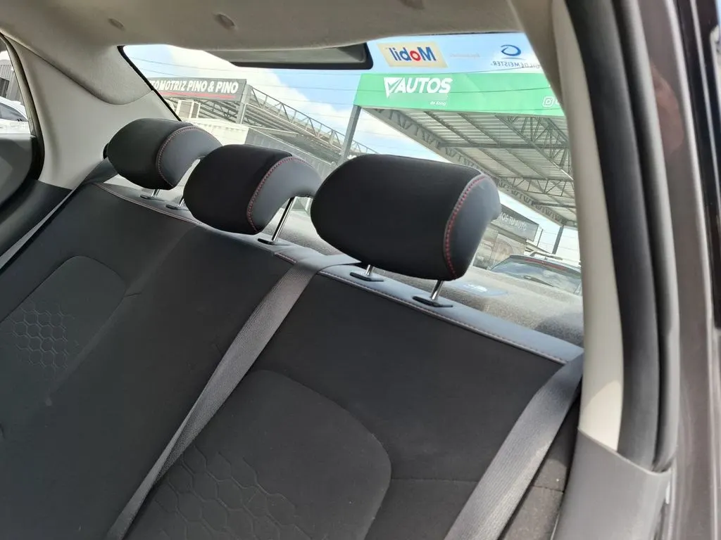 Hyundai Grand 1.2 Aut Plus año 2025