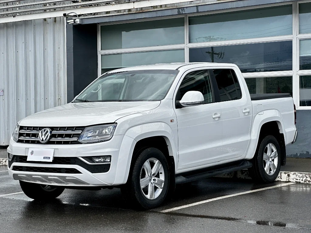 Volkswagen Amarok Amarok Highline Dc 2.0 4x4 At año 2023