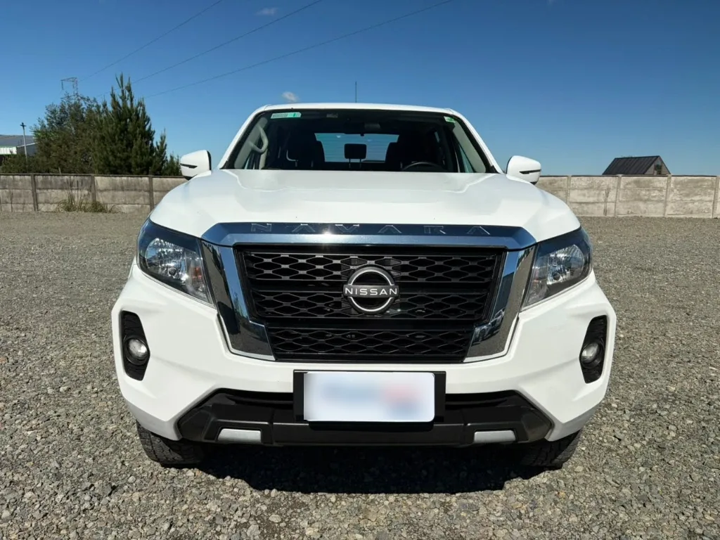 Nissan Navara D Cab Mt 4x4 2.3 año 2023