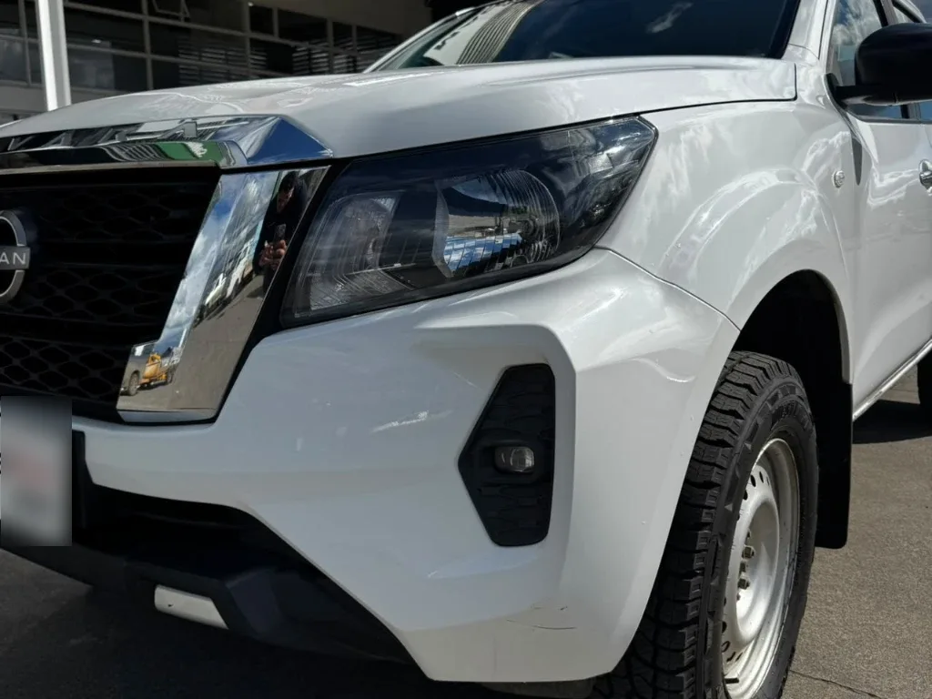 Nissan Navara Dc 4x4 2.3 Tdi Se año 2023