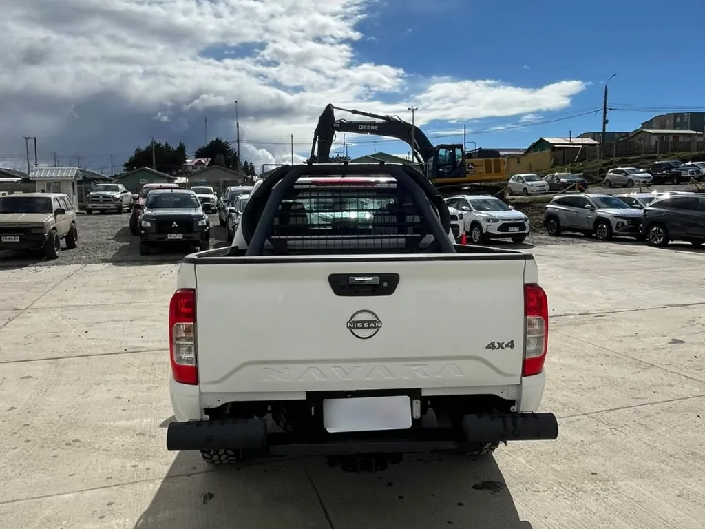Nissan Navara Navara Dc 4x4 2.3tdi Xe año 2023