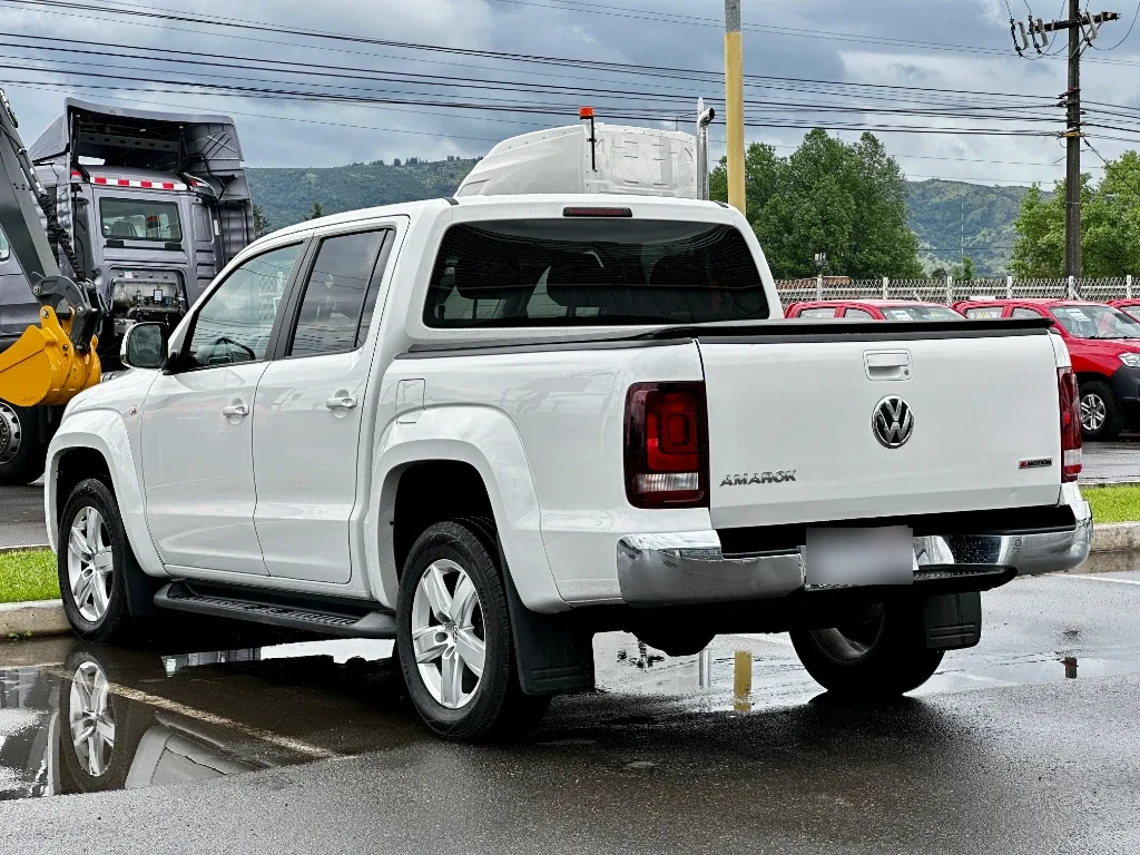 Volkswagen Amarok Amarok Highline Dc 2.0 4x4 At año 2023