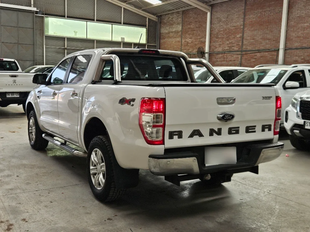 Ford Ranger Ranger Dc 3.2 D Xlt At año 2023