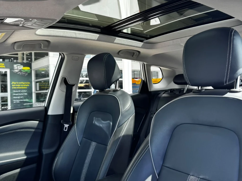 Chevrolet Tracker 1.2t Premier At P2 Onstar año 2024