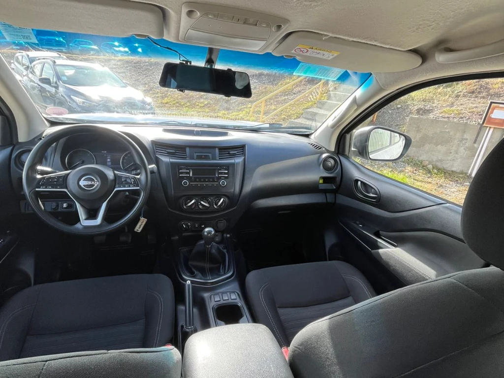 Nissan Navara Navara Dc 4x4 2.3tdi Se año 2022