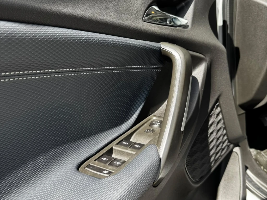 Chevrolet Tracker 1.2t Premier At P2 Onstar año 2024