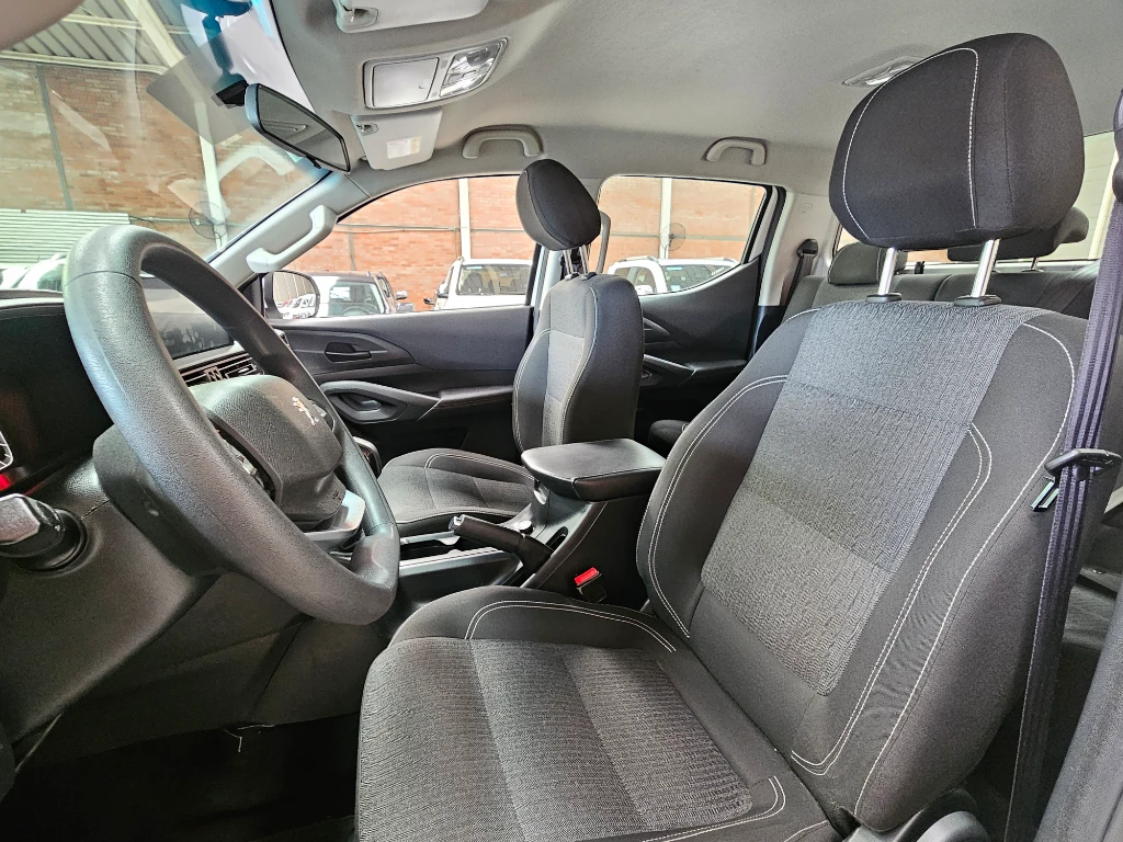 Peugeot Landtrek Landtrek Active Bluehdi 180 4x2 año 2024