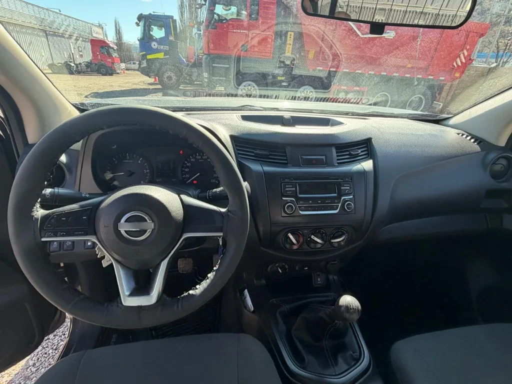 Nissan Navara Navara Cs 4x4 2.3tdi año 2023