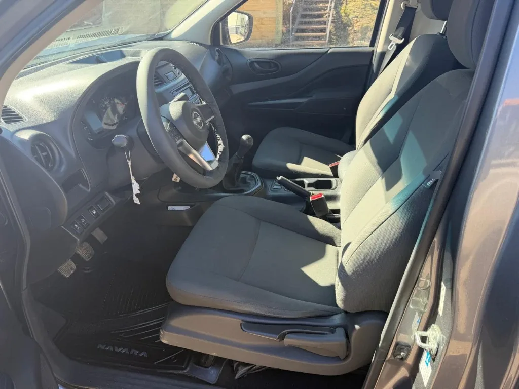 Nissan Navara Navara Cs 4x4 2.3tdi año 2023
