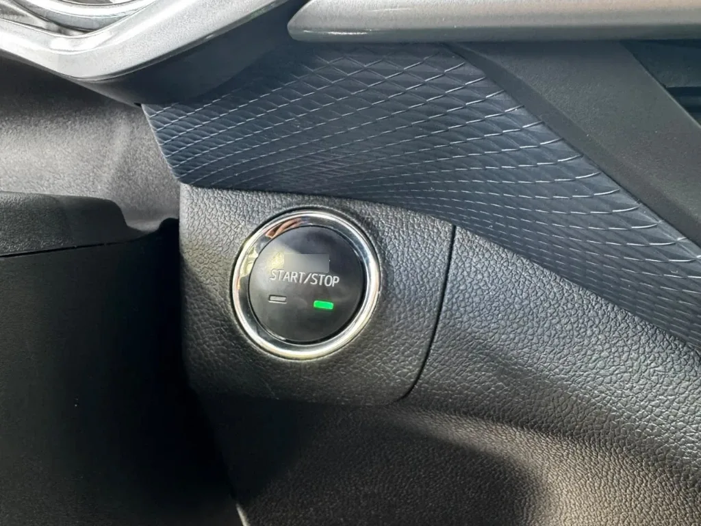 Chevrolet Tracker 1.2t Premier At P2 Onstar año 2024