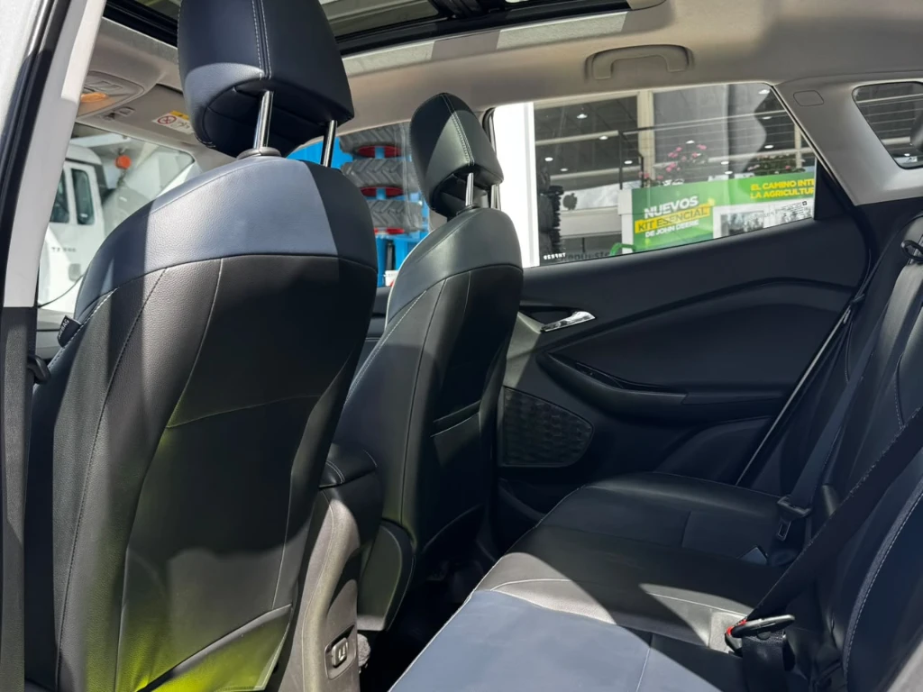 Chevrolet Tracker 1.2t Premier At P2 Onstar año 2024