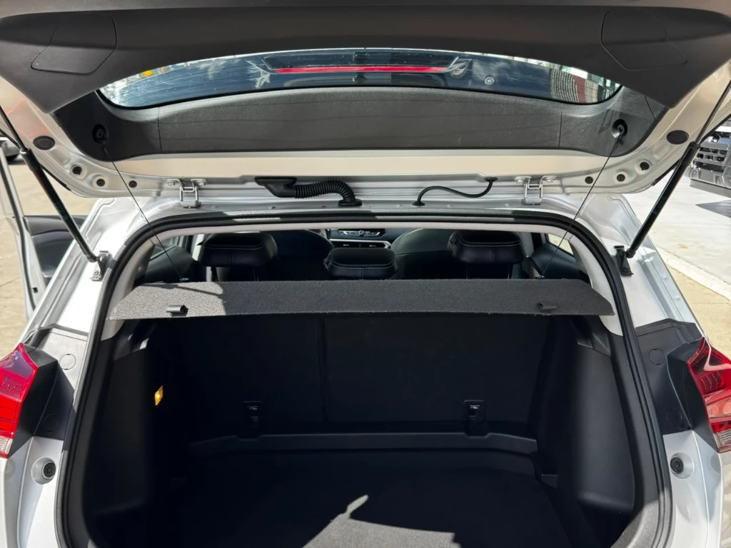 Chevrolet Tracker 1.2t Premier At P2 Onstar año 2024