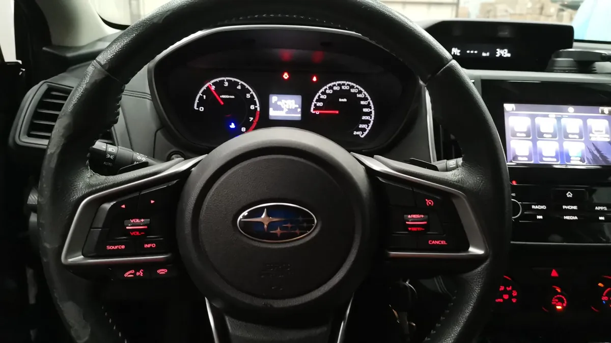SUBARU IMPREZA 2.0 Gen Cvt Ltdnav At 4x4 año 2017
