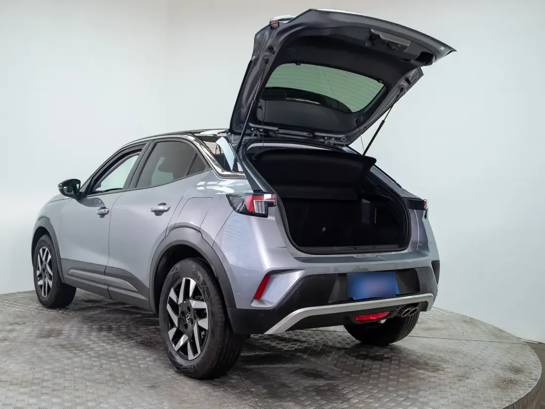 Opel Mokka 1.2 Elegance At año 2023