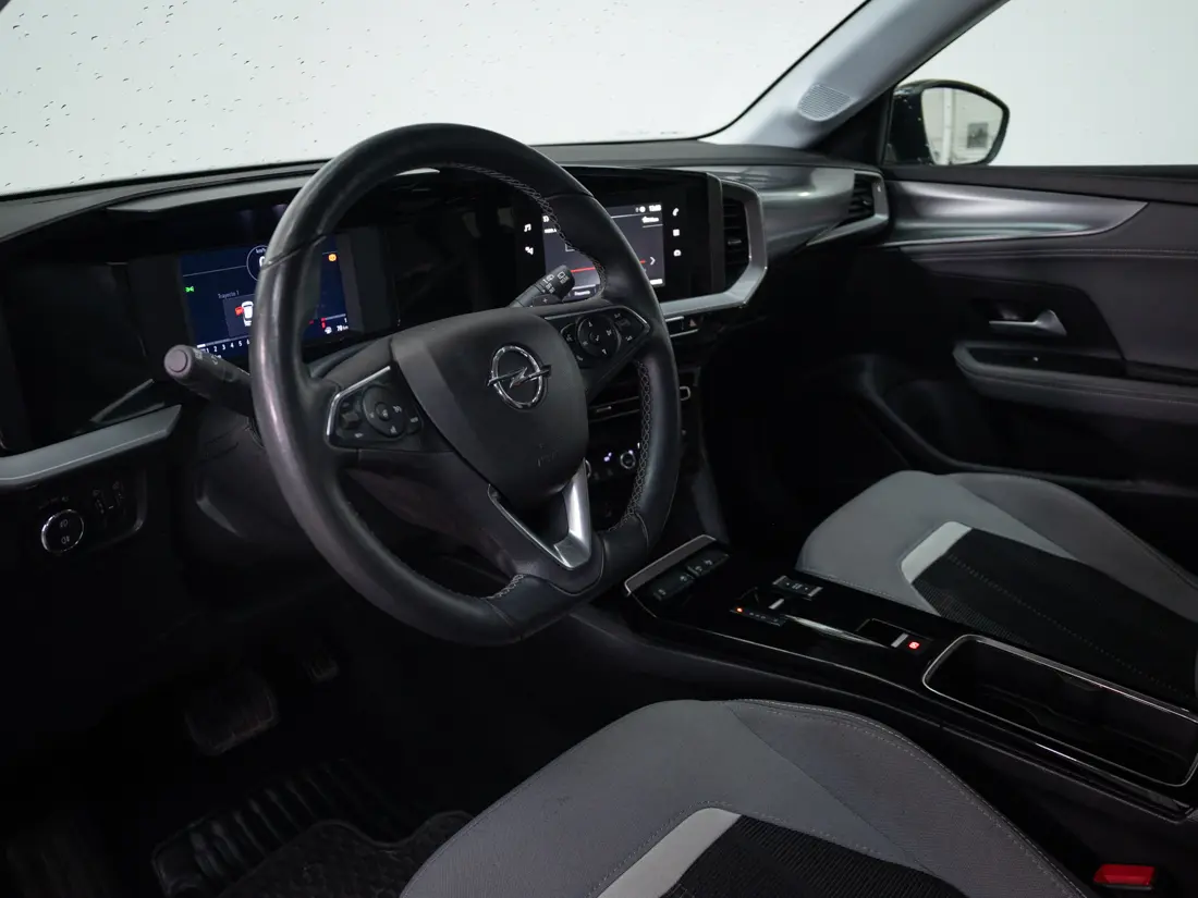 Opel Mokka 1.2 Elegance At año 2023