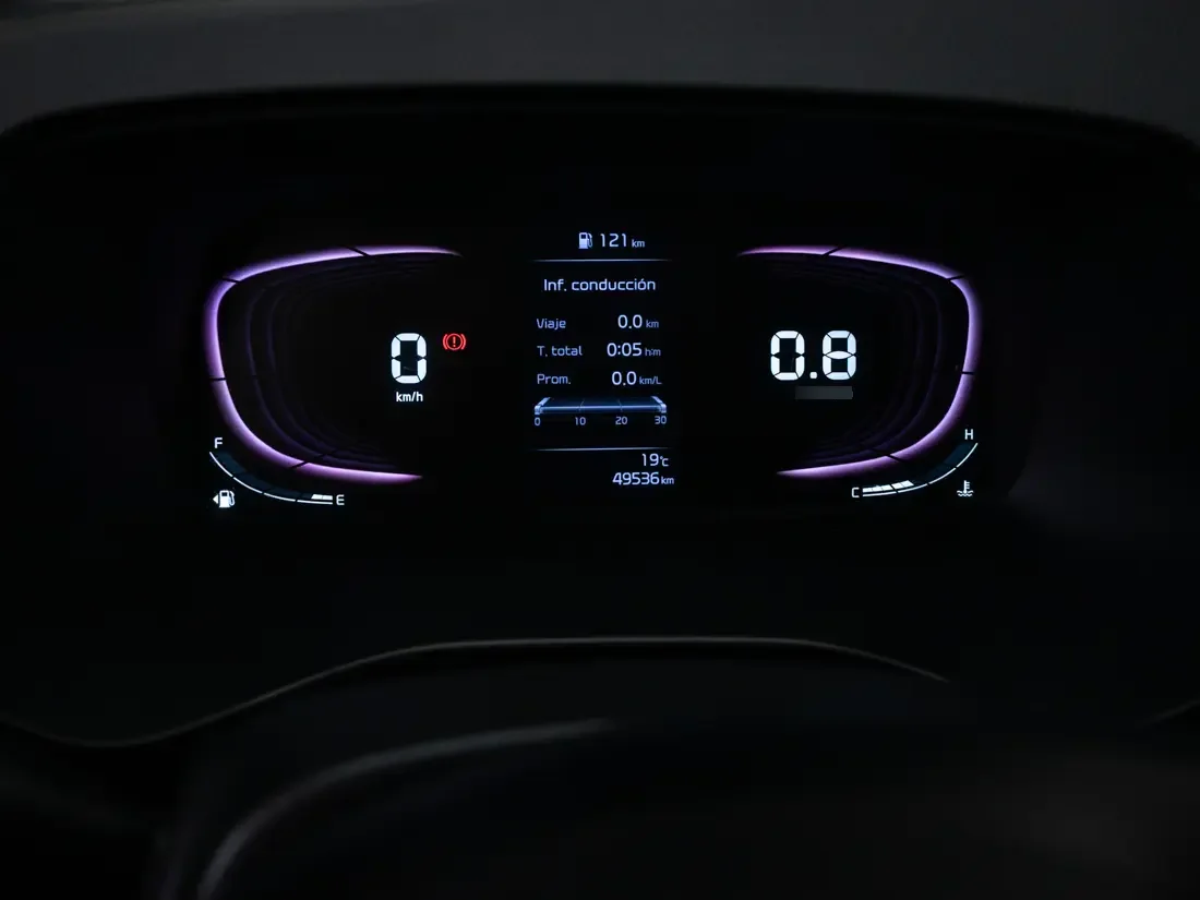 Kia Carens Carens 1.5 Lx 7p Mt año 2023