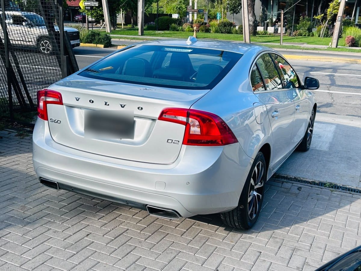 Volvo S60 D2 At Diesel año 2019
