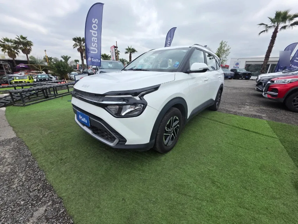 Kia Carens Ex 1.4 Aut año 2022