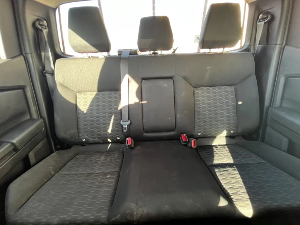 Mitsubishi L200 Katana D/c 2.4 Tdi Mt Xrt 4x4 año 2023