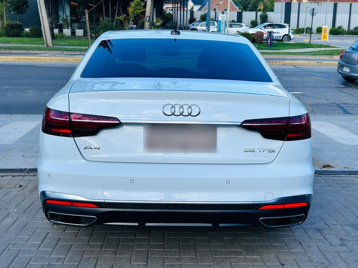 Audi A4 35 Tfsi 2.0t S Line año 2022