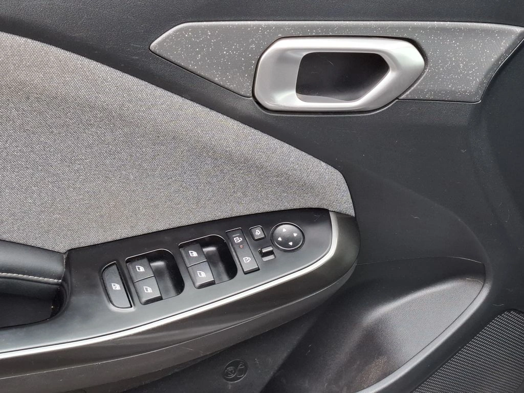 Kia K3 1.6 Ex 4x2 Mt 4p año 2024