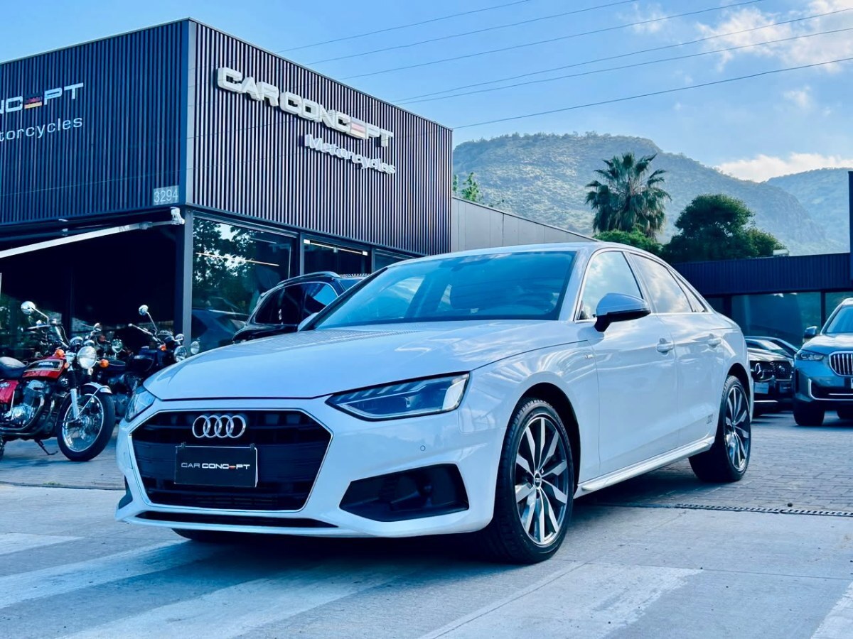 Audi A4 35 Tfsi 2.0t S Line año 2022