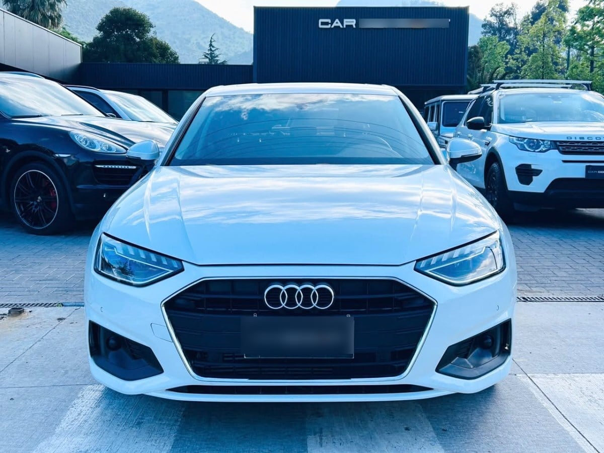 Audi A4 35 Tfsi 2.0t S Line año 2022