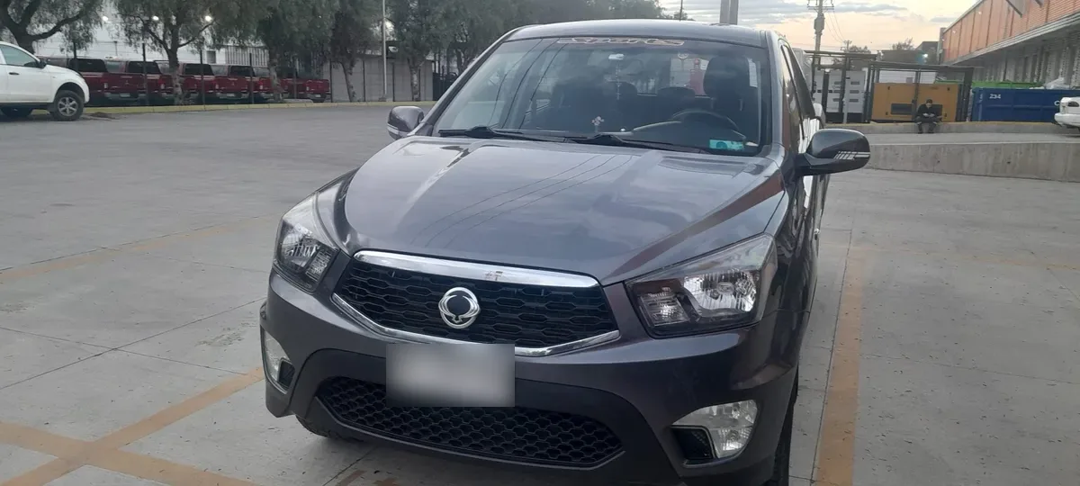 SSANGYONG ACTYON SPORTS 2.2 Semi Full-611 Mt Diesel año 2018