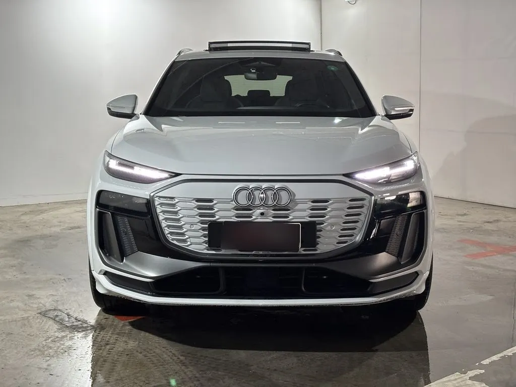 Audi Q6 E-Tron 50 Sport año 2026