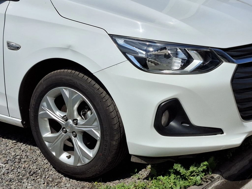 Chevrolet Onix Nb Ltz 1.0 año 2024