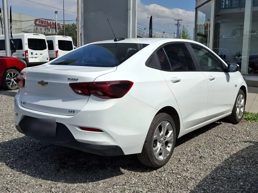 Chevrolet Onix Nb Ltz 1.0 año 2024