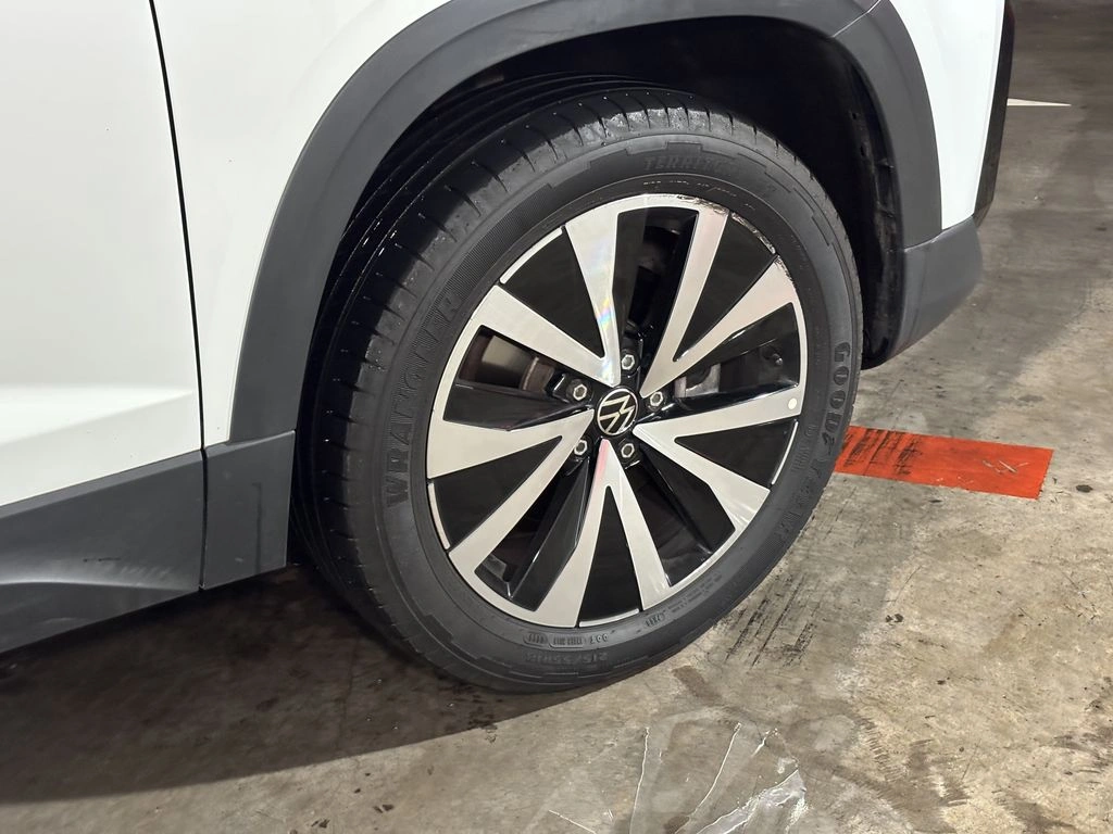 Volkswagen Taos 1.4 Tsi At Comfortline año 2026