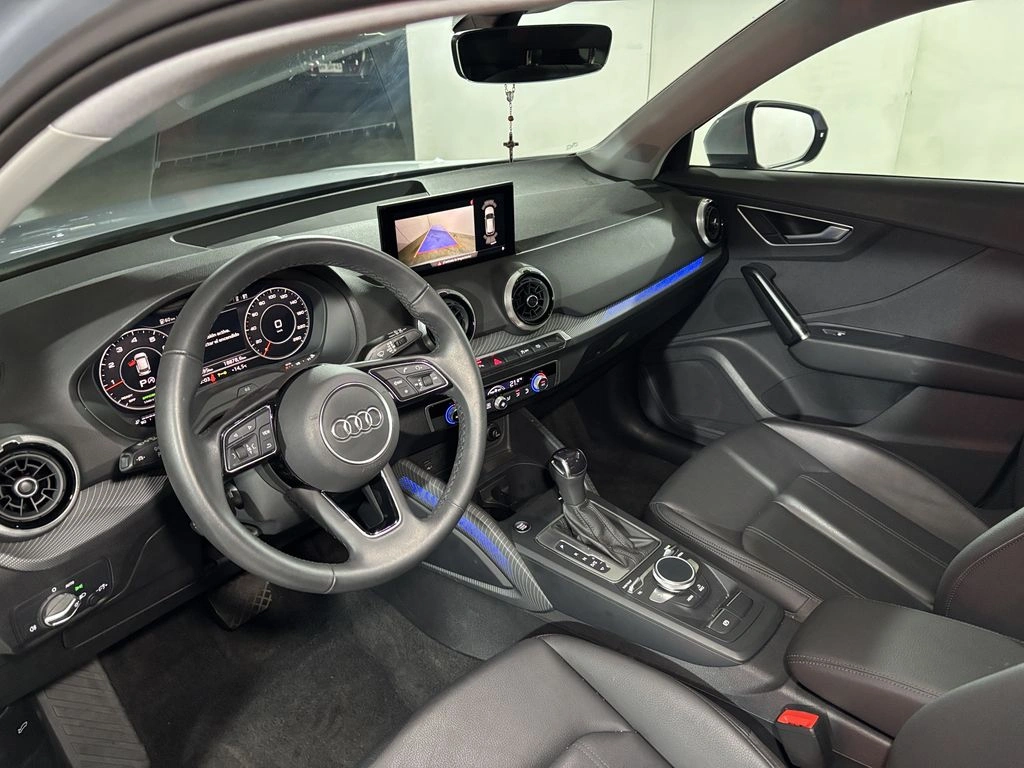 Audi Q2 Pi 35 Tfsi Sport año 2024