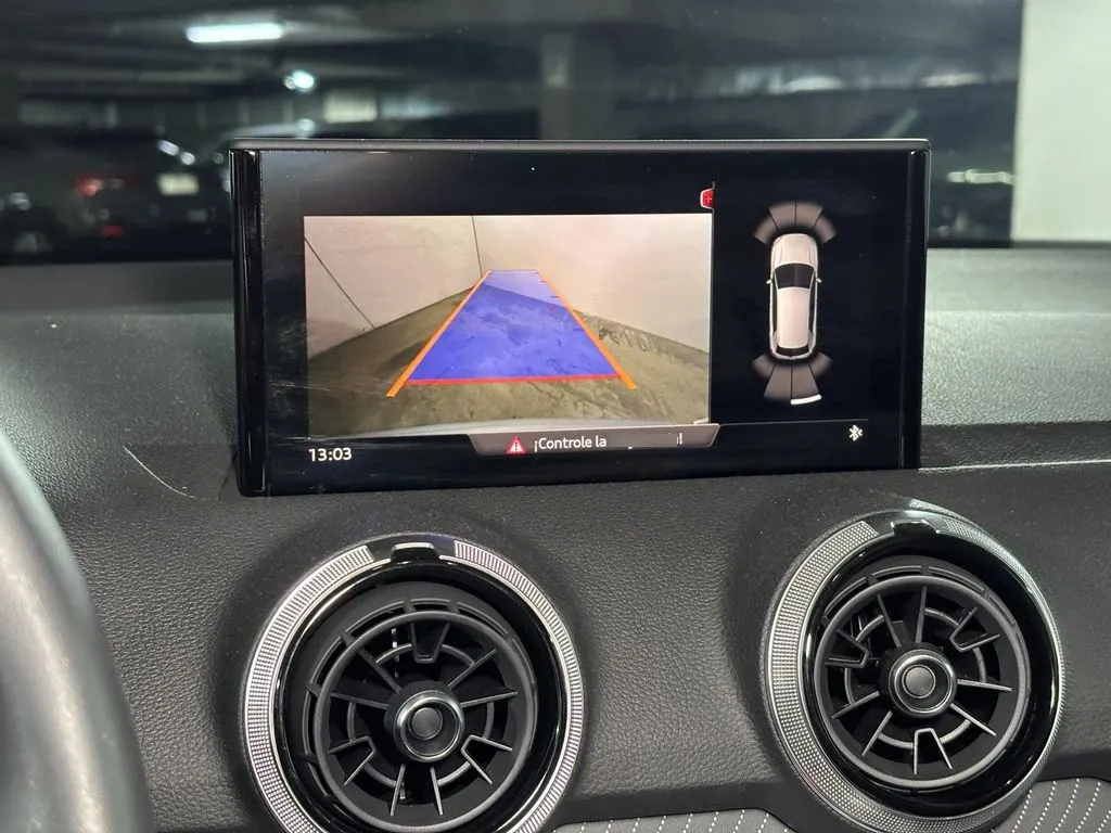 Audi Q2 Pi 35 Tfsi Sport año 2024
