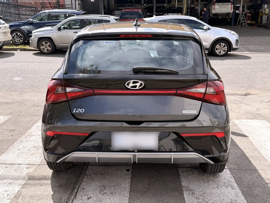 Hyundai I20 1.4 Plus Fl Bi3 año 2025