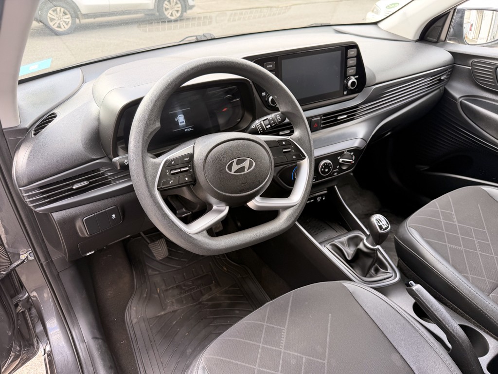 Hyundai I20 1.4 Plus Fl Bi3 año 2025