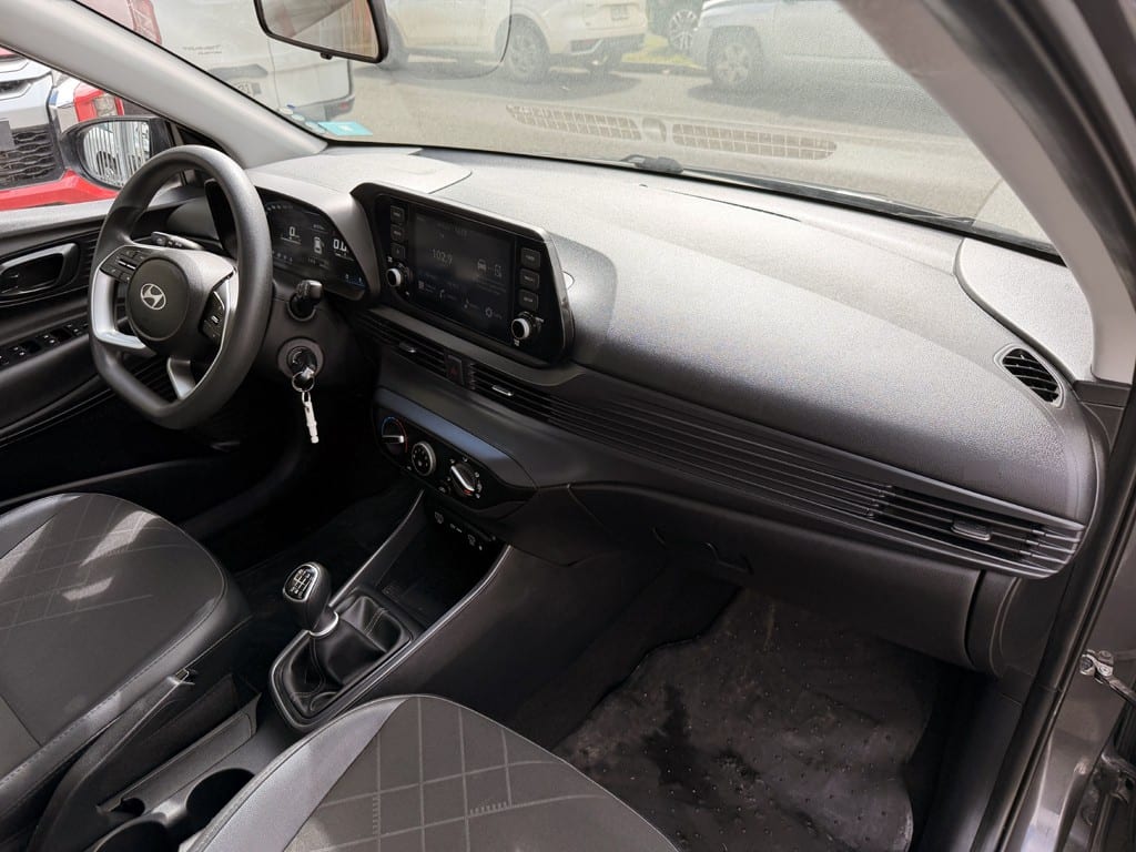 Hyundai I20 1.4 Plus Fl Bi3 año 2025