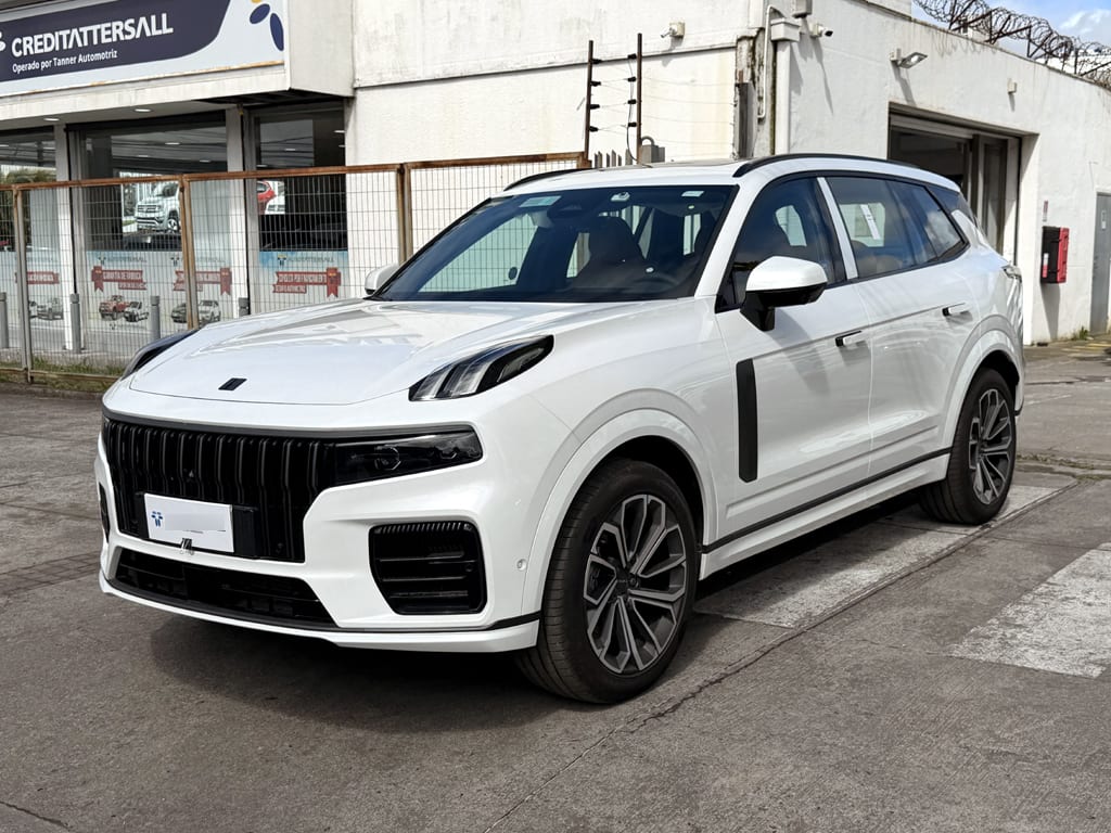 Lynk&Co 09 Halo año 2027