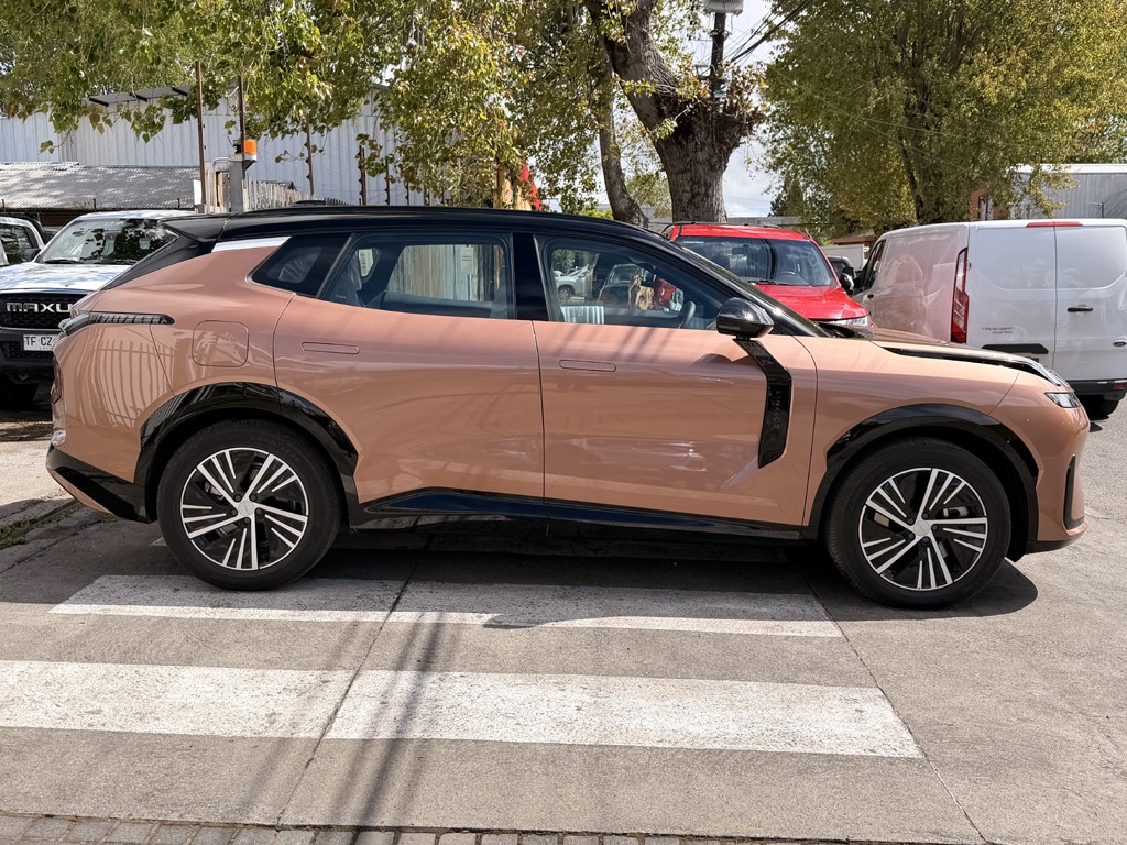 Lynk&Co 08 Halo 08 Phev 1.5 Aut 4x2 año 2027